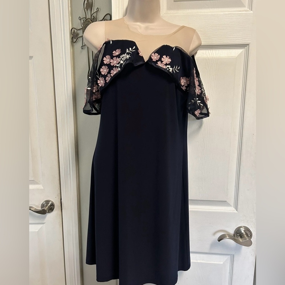 Prelude Navy Dress Floral Illusion Cold Shoulder 3-D Flowers Sz Small Formal